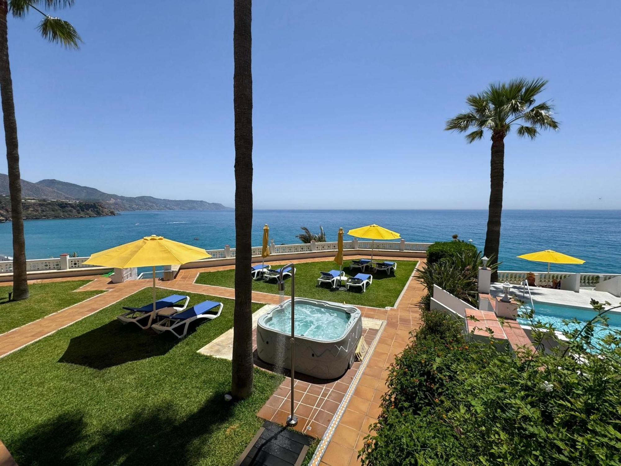 Hotel Paraíso Del Mar 2*
